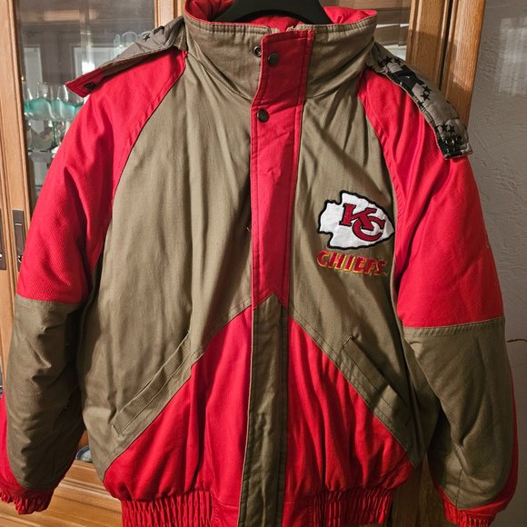 Pro Player Men's Vintage Kansas City Chiefs Winter Jacket - Picture 5 of 10